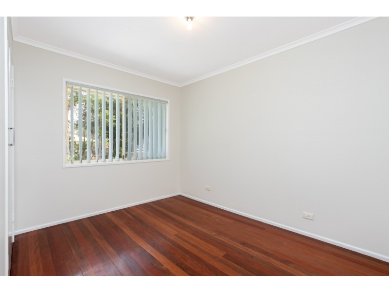 17 Barbaralla Drive, Springwood QLD 4127