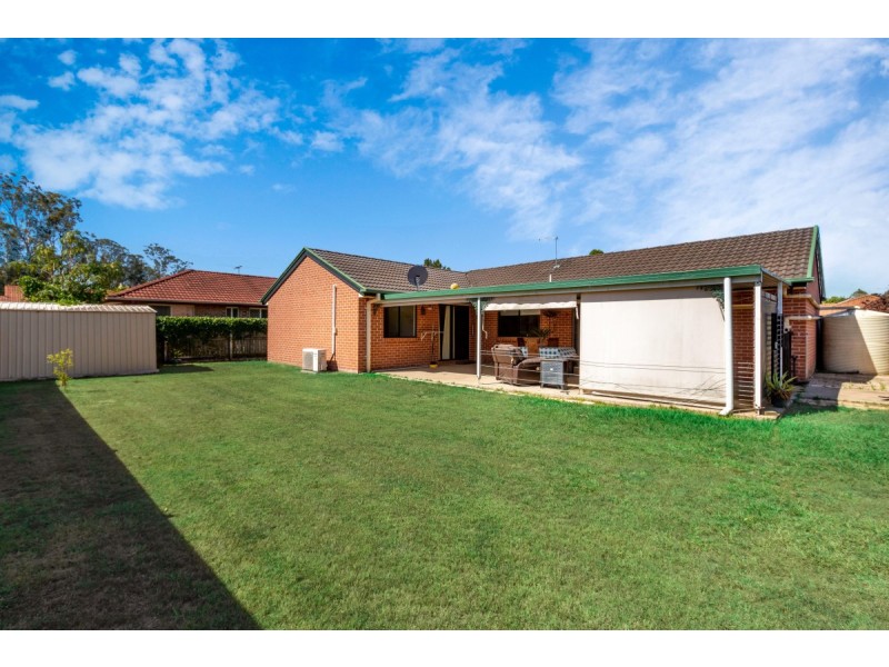 27 Lakeview Drive, Logan Reserve QLD 4133