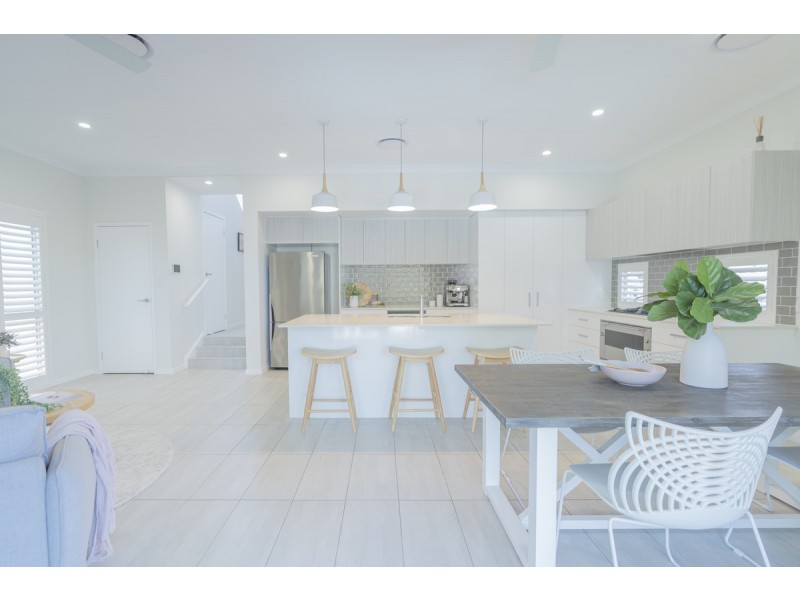 84 Reuben Street, Stafford QLD 4053