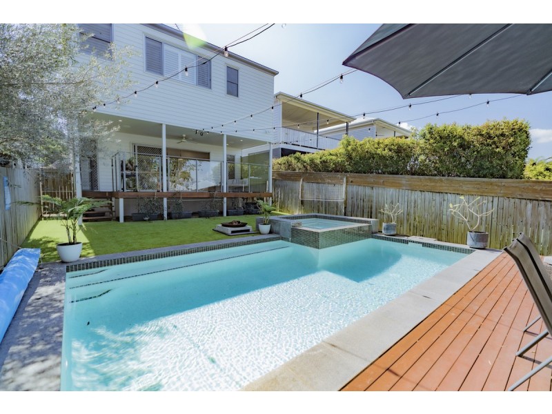 84 Reuben Street, Stafford QLD 4053