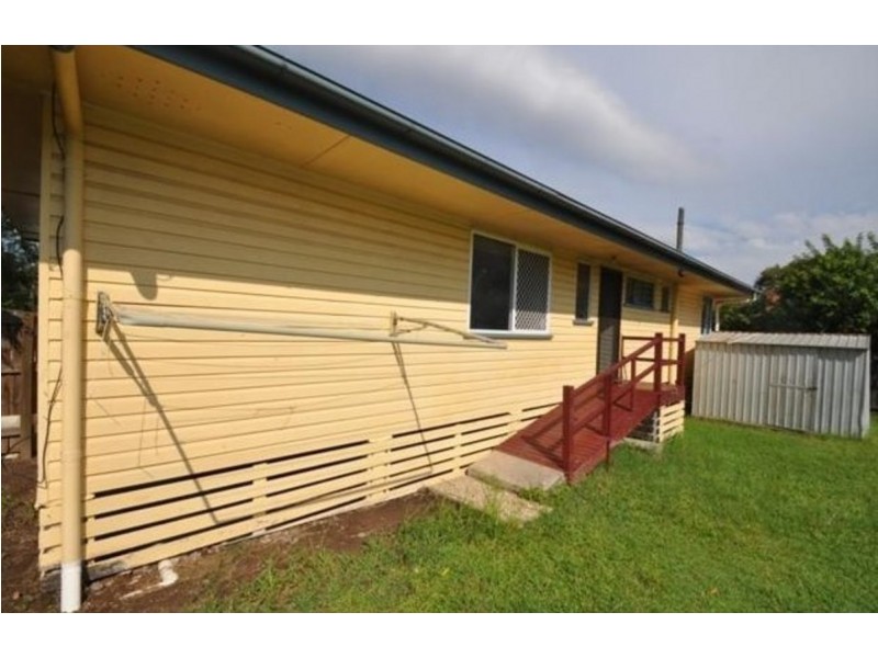 1/4 Skyline Drive, Kingston QLD 4114