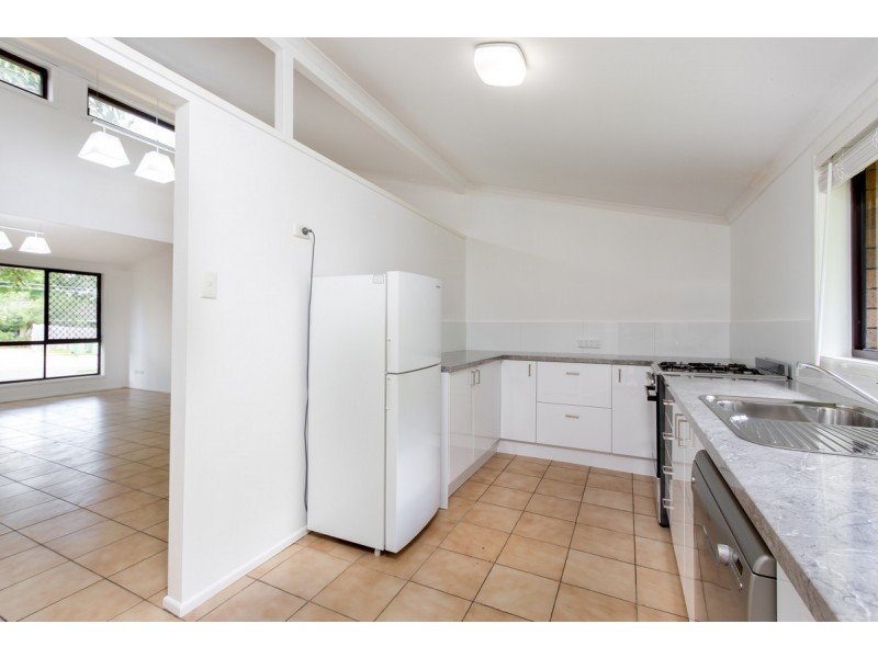 13 Lyndale Street, Shailer Park QLD 4128