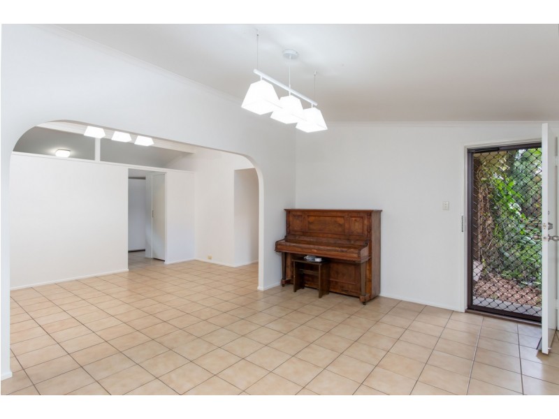 13 Lyndale Street, Shailer Park QLD 4128
