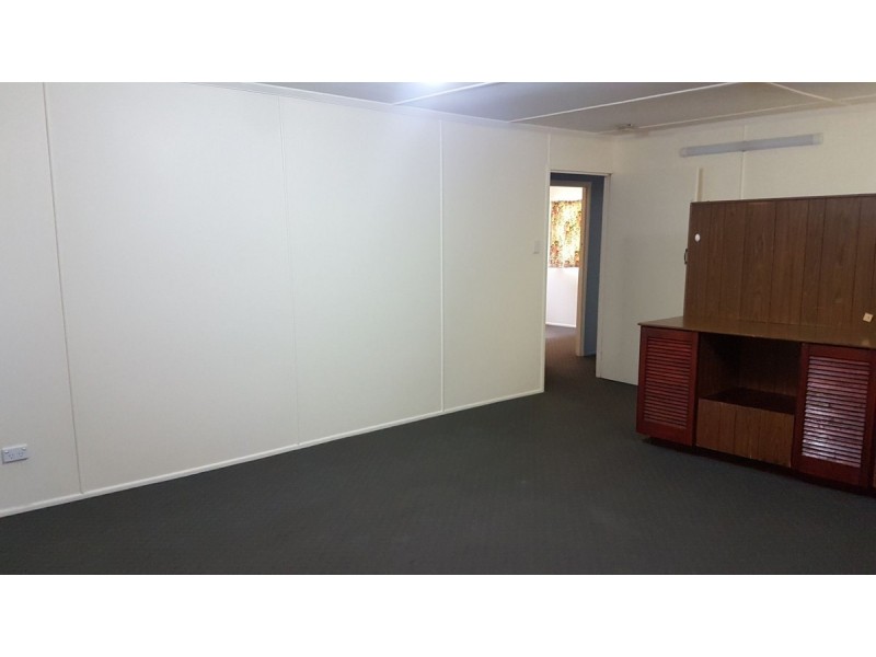 110 Mayes Avenue, Kingston QLD 4114