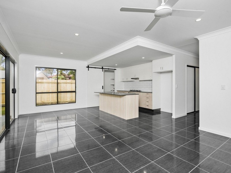 7c Atlantic Drive, Loganholme QLD 4129