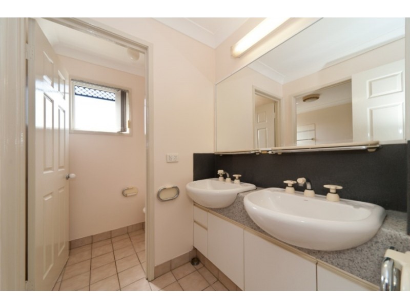 2/35 Lani Street, Wishart QLD 4122