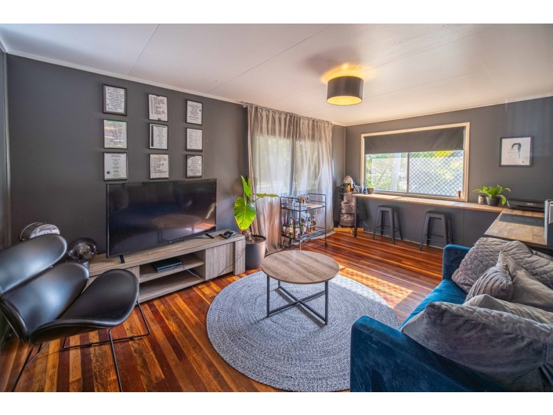 10 Bellis Street, Daisy Hill QLD 4127