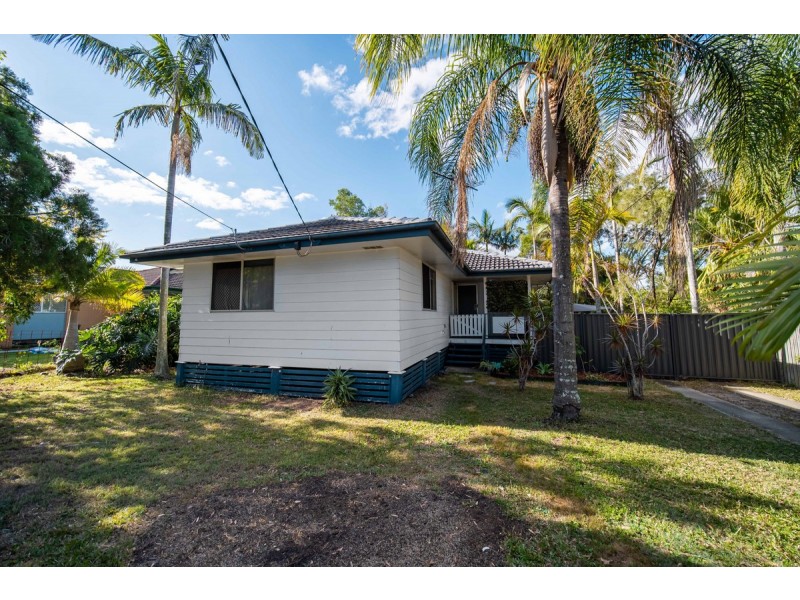 10 Bellis Street, Daisy Hill QLD 4127
