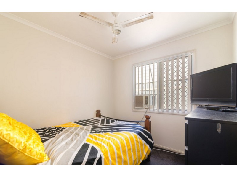 225 Upper Lyndale Street, Shailer Park QLD 4128
