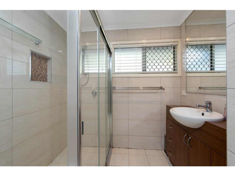 8 Carissa Street, Shailer Park QLD 4128