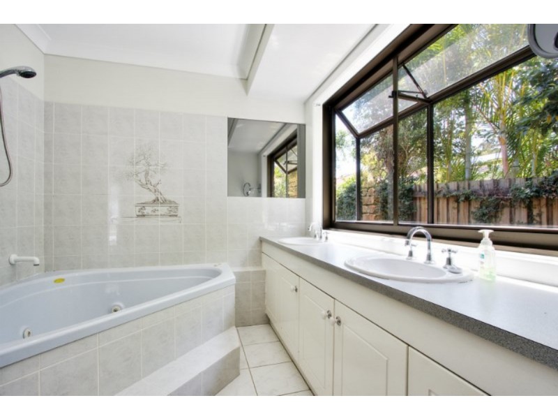17 Lagrange Court, Shailer Park QLD 4128