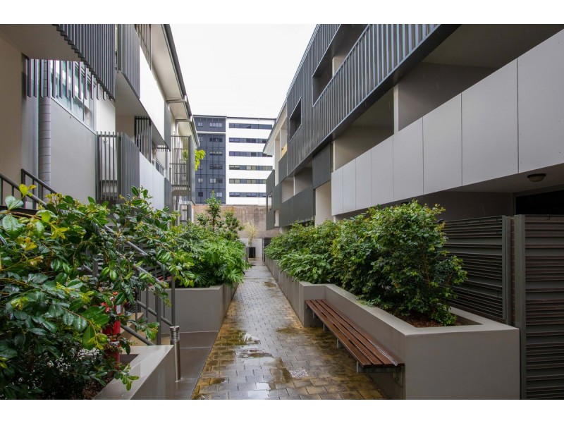 107/28 Masters Street, Newstead QLD 4006