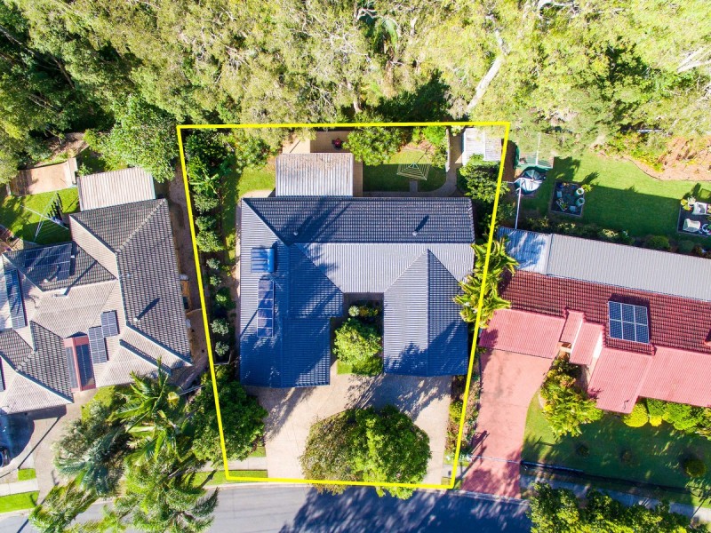 15 Dorset Drive, Springwood QLD 4127