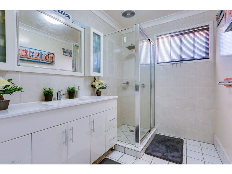 72 Allbutt Street,, Kuraby QLD 4112