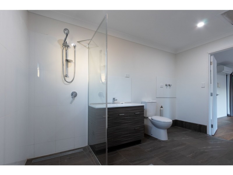 26B Narcamus Crescent, Shailer Park QLD 4128