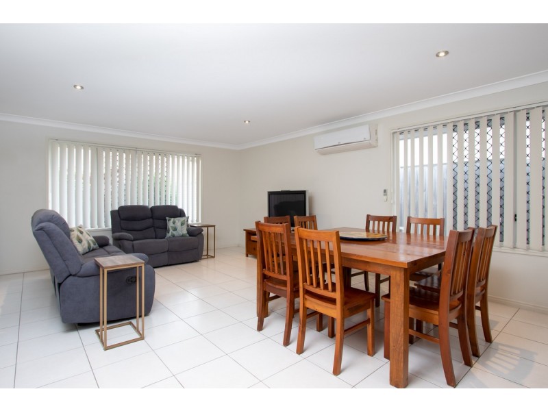 5 Coalstoun Crossing, Waterford QLD 4133