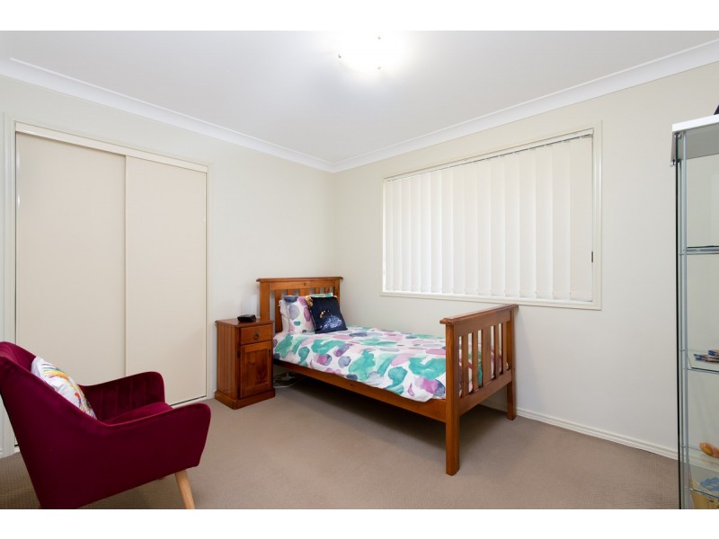 5 Coalstoun Crossing, Waterford QLD 4133
