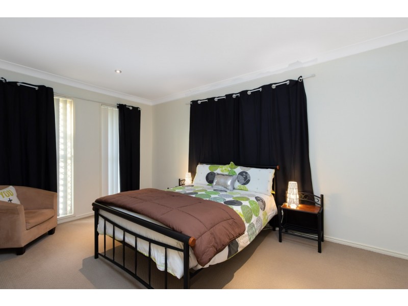 5 Coalstoun Crossing, Waterford QLD 4133