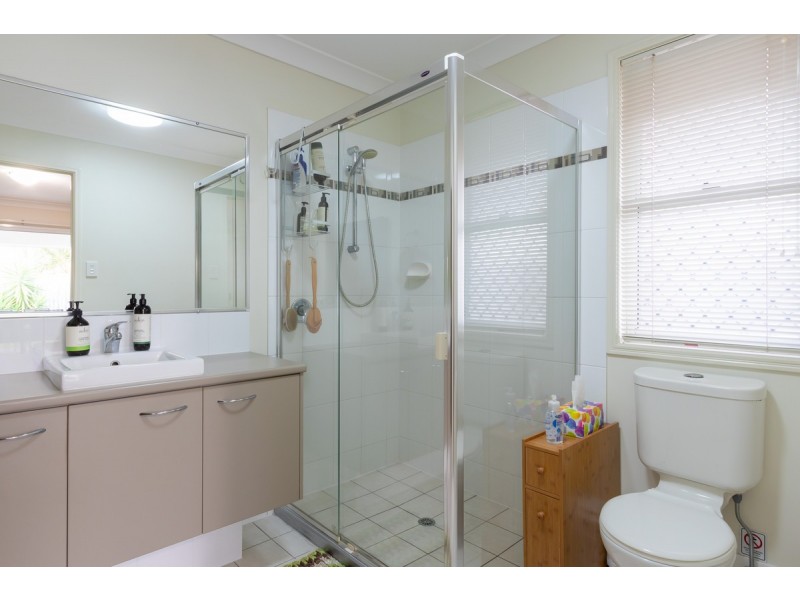 5 Coalstoun Crossing, Waterford QLD 4133