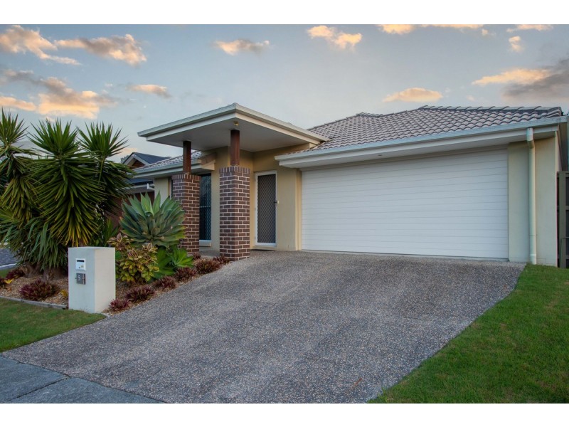 5 Coalstoun Crossing, Waterford QLD 4133