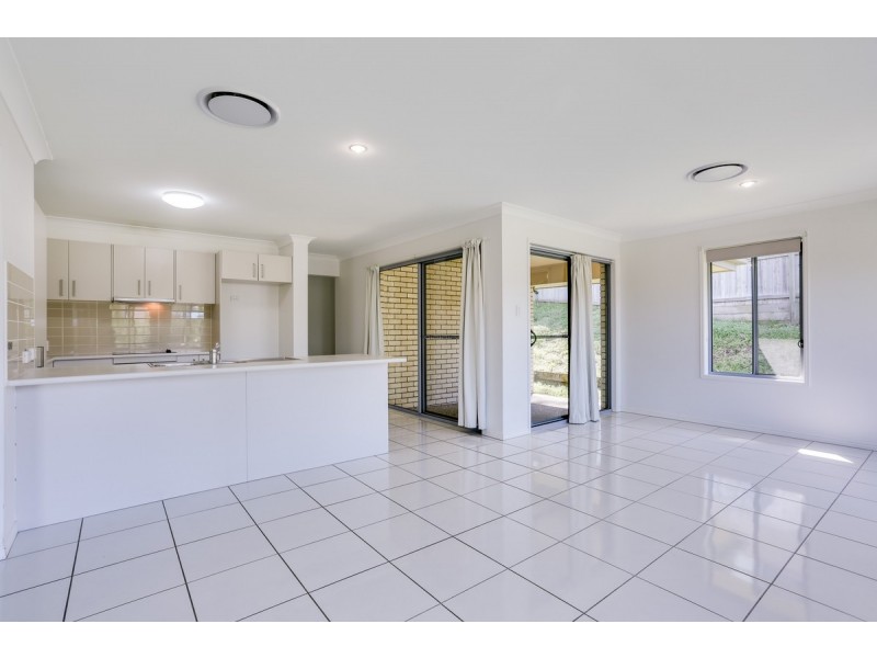 32 Zuleikha Drive, Underwood QLD 4119