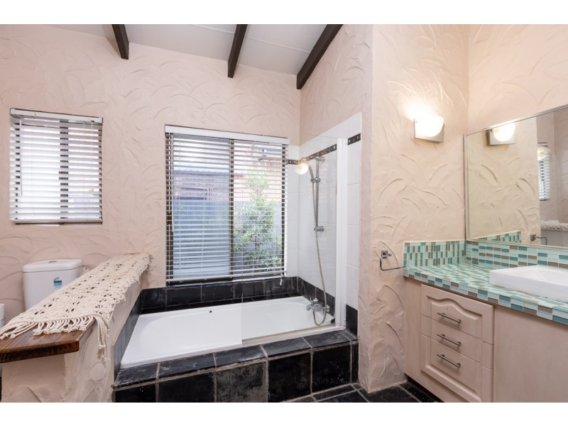 27 Anakie Drive, Cornubia QLD 4130