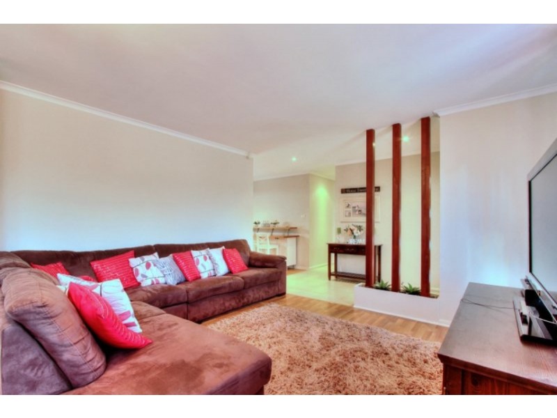 27 Floret Street, Shailer Park QLD 4128