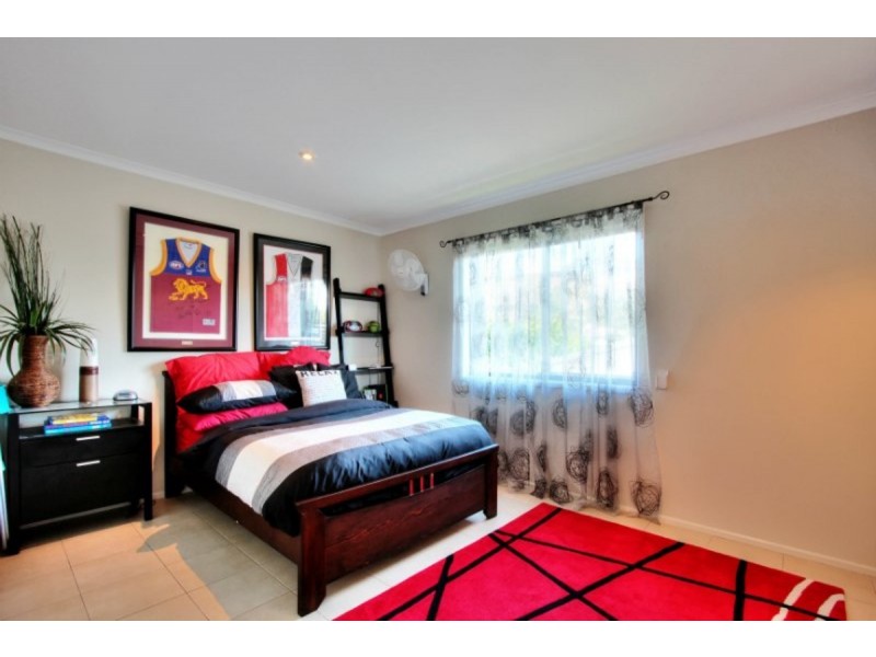 27 Floret Street, Shailer Park QLD 4128