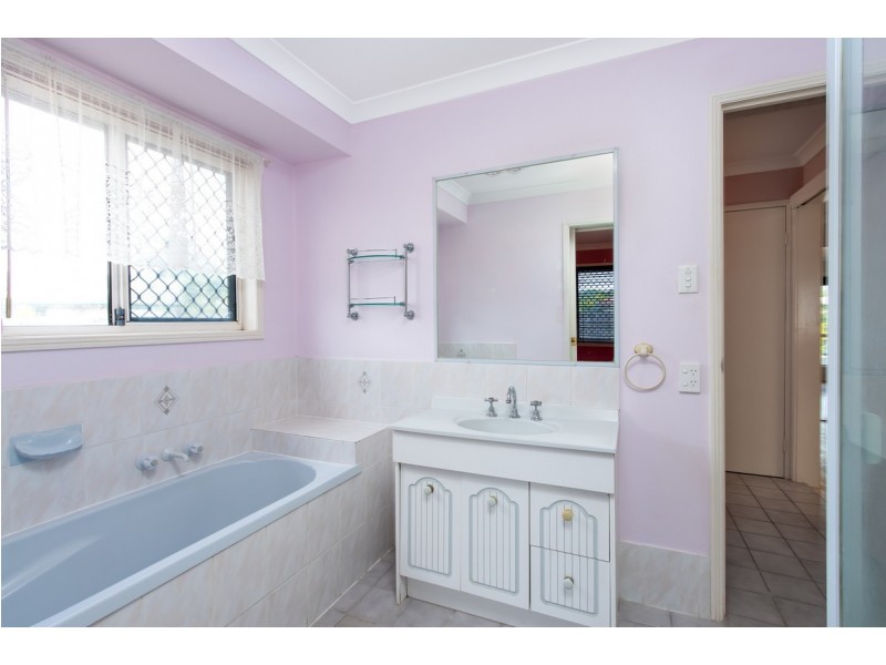 11 Tamborine Street, Loganholme QLD 4129