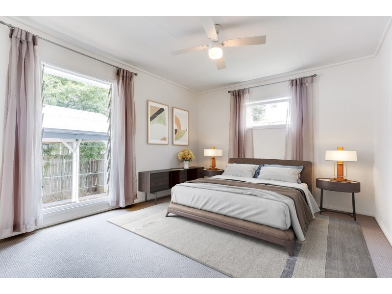 6 Light Street, Leichhardt QLD 4305