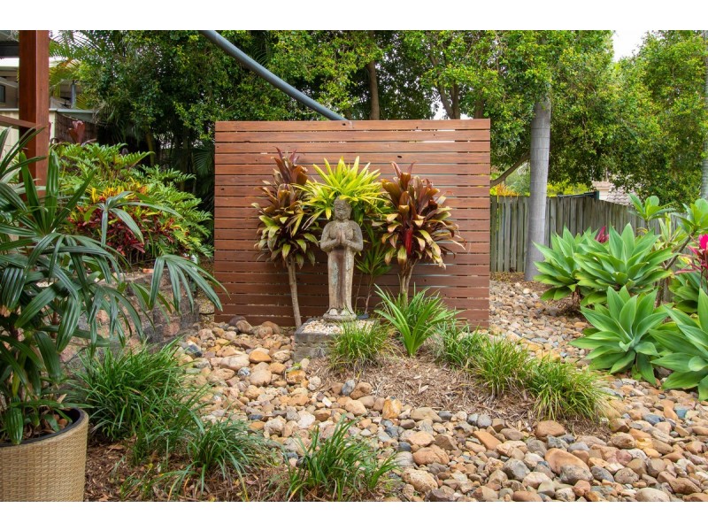 46 Plateau Drive, Springwood QLD 4127