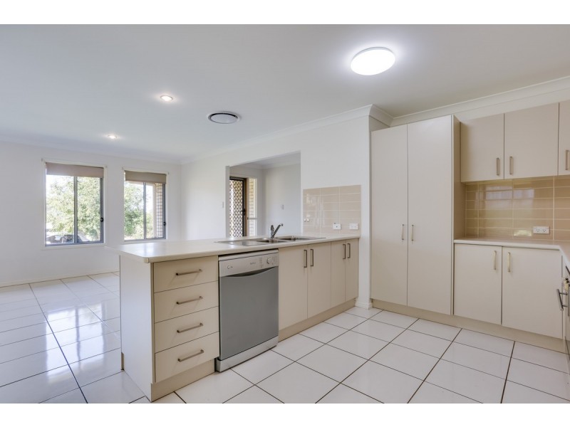 32 Zuleikha Drive, Underwood QLD 4119