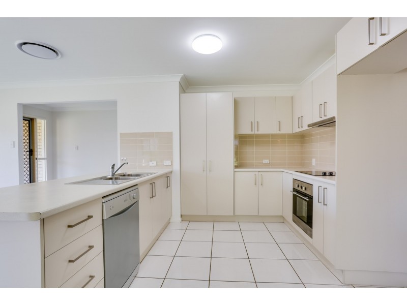 32 Zuleikha Drive, Underwood QLD 4119