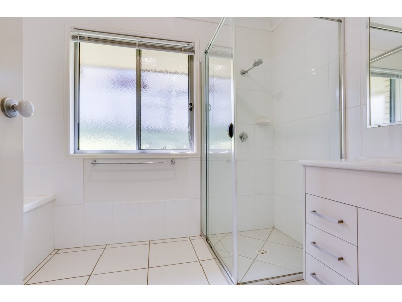 32 Zuleikha Drive, Underwood QLD 4119