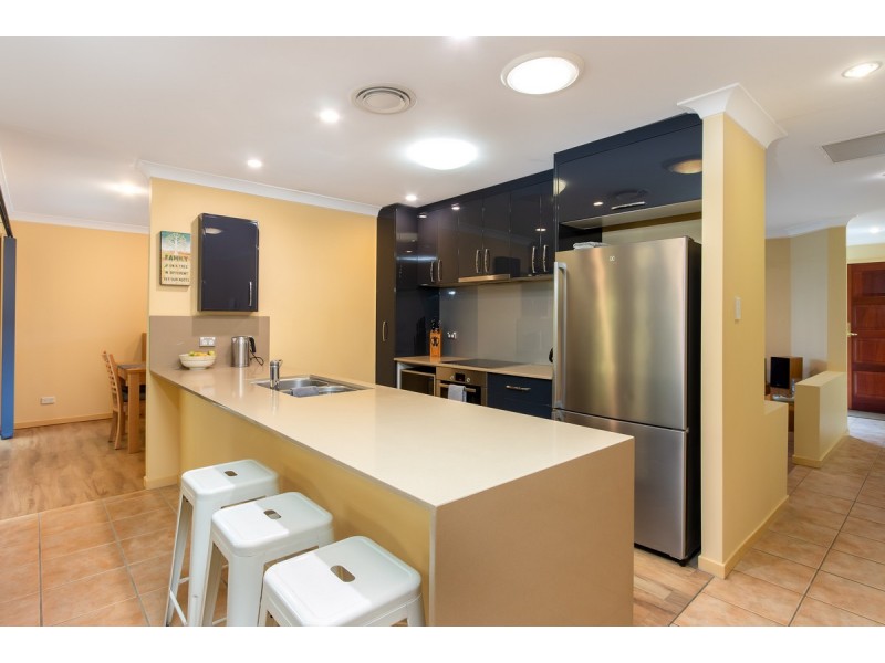7 Meike Crescent, Tanah Merah QLD 4128