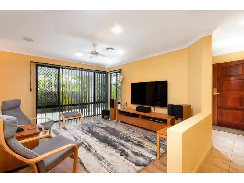 7 Meike Crescent, Tanah Merah QLD 4128