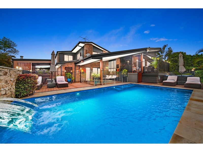 13 Paraburdoo Crescent, Shailer Park QLD 4128