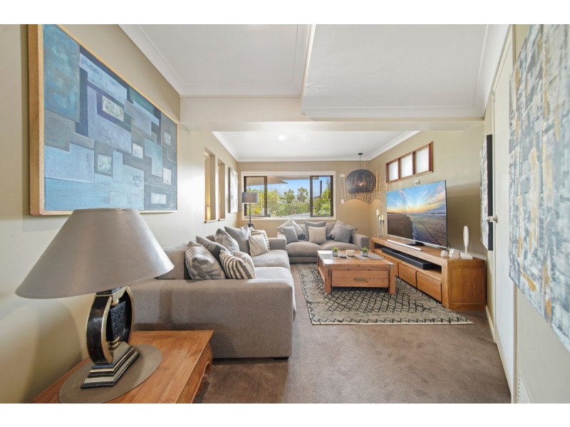 13 Paraburdoo Crescent, Shailer Park QLD 4128