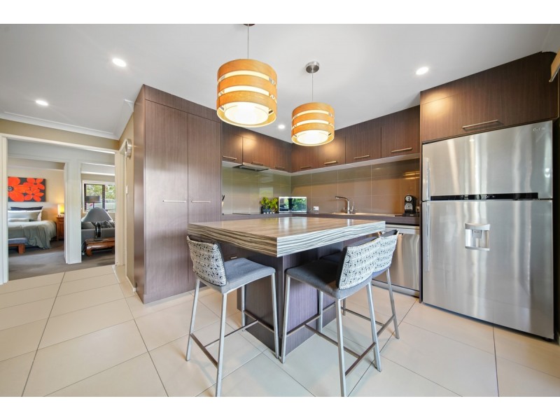 13 Paraburdoo Crescent, Shailer Park QLD 4128