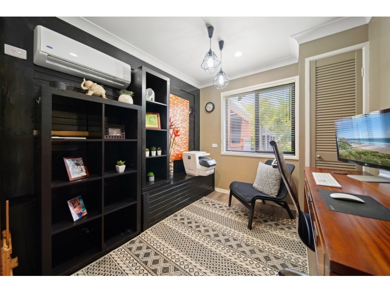 13 Paraburdoo Crescent, Shailer Park QLD 4128