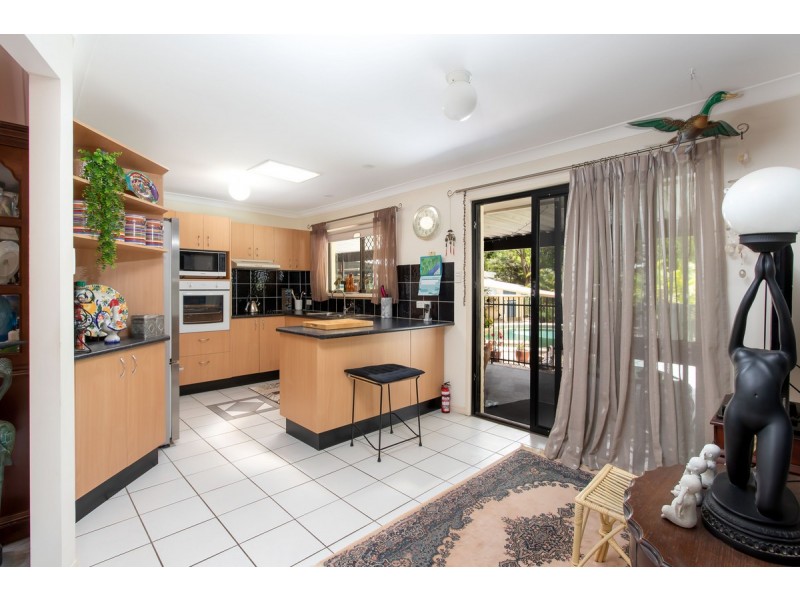 3 Veronica Avenue, Daisy Hill QLD 4127