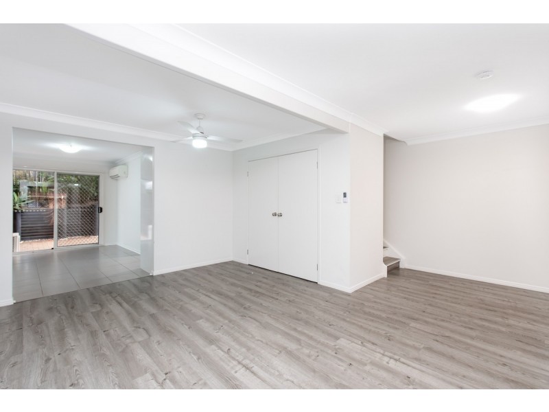 34/3809 Pacific Highway, Tanah Merah QLD 4128