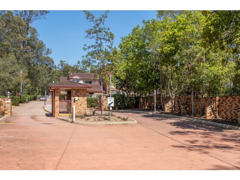 34/3809 Pacific Highway, Tanah Merah QLD 4128