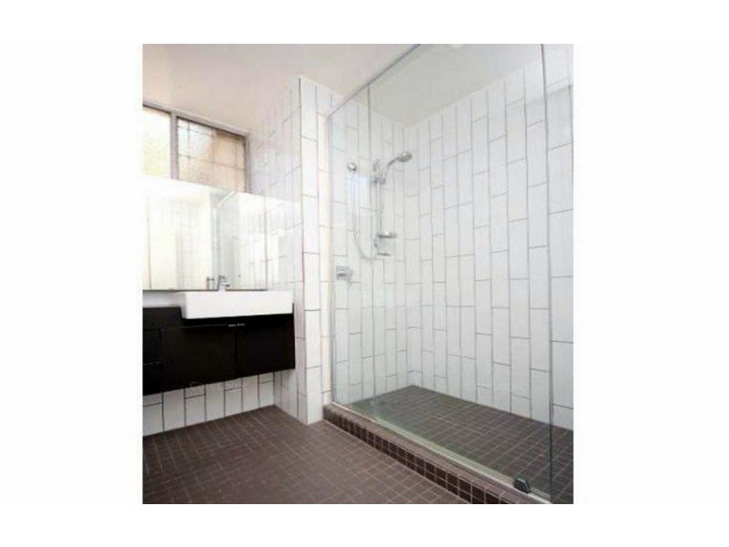 3/22 Holland Street, Toowong QLD 4066