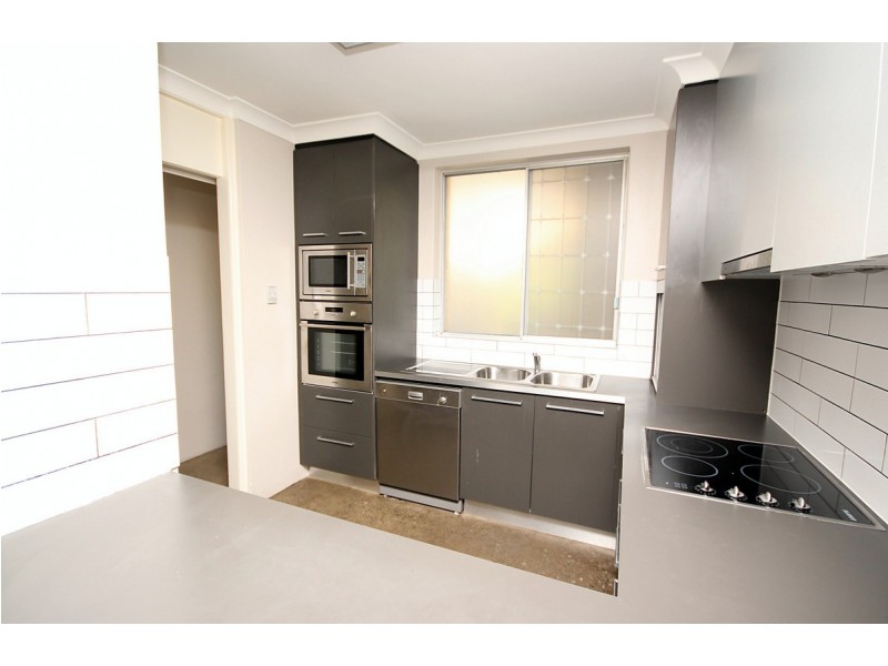 3/22 Holland Street, Toowong QLD 4066