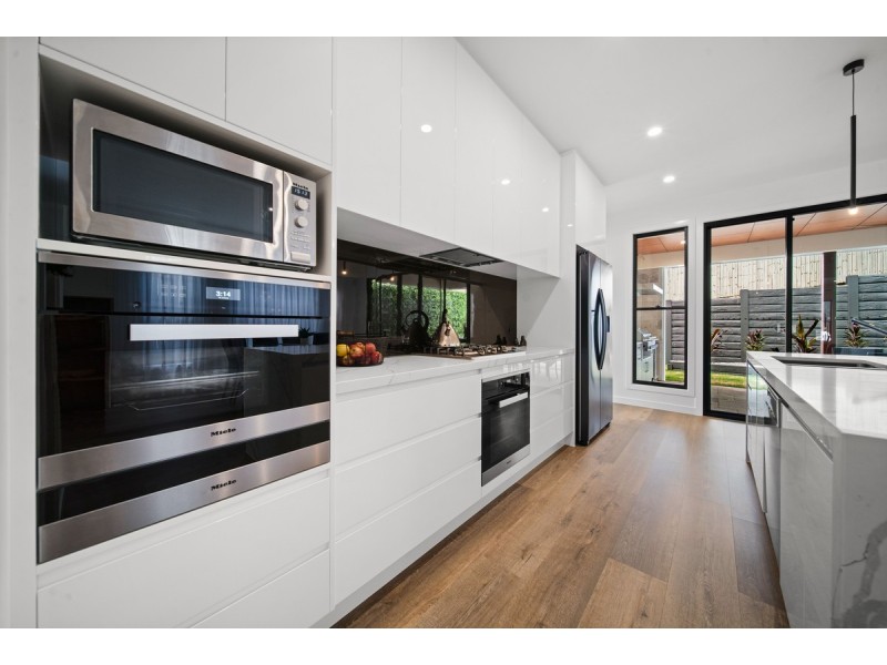 36 Falco Drive, Bahrs Scrub QLD 4207