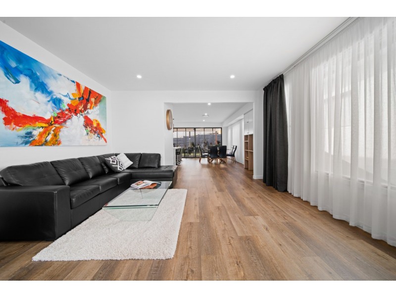 36 Falco Drive, Bahrs Scrub QLD 4207