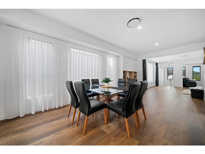 36 Falco Drive, Bahrs Scrub QLD 4207