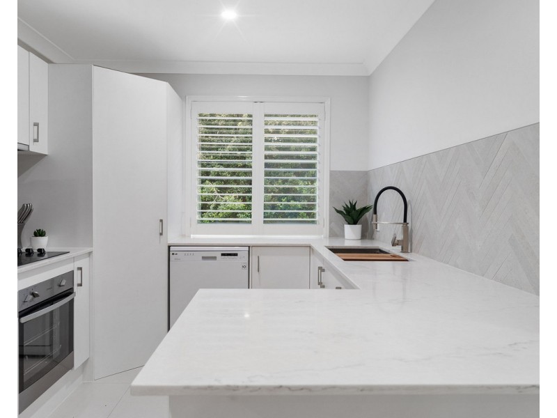 142 Kimberley Drive, Shailer Park QLD 4128