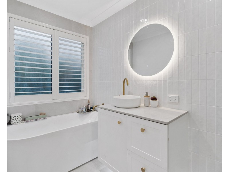 142 Kimberley Drive, Shailer Park QLD 4128